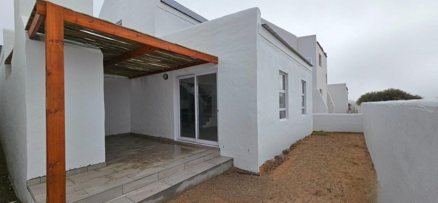 2 Bedroom Property for Sale in Lampiesbaai Western Cape